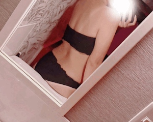 亜子