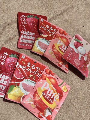 とも